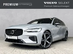 Silver dawn / metallic Gebraucht 2024 Volvo V60 Plus Kombi | 46.890 € (Fairer Preis)