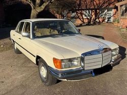Weiß Gebraucht 1974 Mercedes S280 SE Limousine | 19.850 €