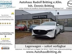 Snowflake white pearl Neu 2024 Mazda 3 Center-Line Limousine | 28.990 € (Fairer Preis)