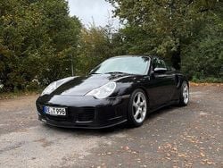 Schwarz Gebraucht 2001 Porsche 996 Turbo Coupé | 52.000 €
