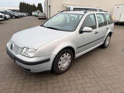 Silber Gebraucht 2000 VW Bora Kombi | 690 € (Superpreis)