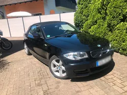 Schwarz Gebraucht 2010 BMW 118 Cabriolet Cabrio | 9.800 € (Fairer Preis)