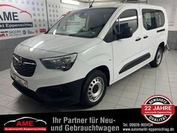 Weiß Gebraucht 2023 Opel Combo Van / Kleinbus | 18.995 € (Teuer)