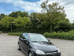 Schwarz Gebraucht 2005 Opel Corsa Kleinwagen | 1.299 € (Fairer Preis)