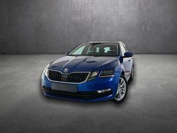Blau metallic Gebraucht 2018 Skoda Octavia Clever | 17.970 €