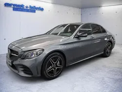 Grau Gebraucht 2019 Mercedes C300 AMG line Limousine | 34.890 € (Teuer)