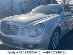 Silber Gebraucht 2008 Mercedes E200 Limousine | 4.990 € (Guter Preis)