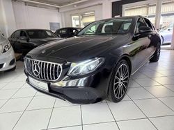 Schwarz Gebraucht 2019 Mercedes E200 Limousine | 29.900 €