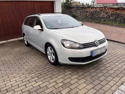 Silber Gebraucht 2011 VW Golf VI Kombi | 3.490 € (Fairer Preis)