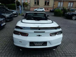 Weiß Gebraucht 2019 Chevrolet Camaro Cabrio | 36.500 € (Superpreis)