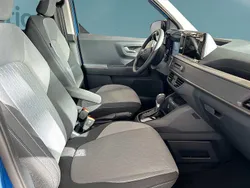 Blau Gebraucht 2025 Ford Tourneo Van / Kleinbus | 29.199 € (Superpreis)