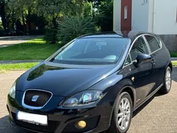 Schwarz Gebraucht 2012 Seat Leon Style Limousine | 4.600 € (Fairer Preis)