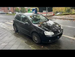 Schwarz Gebraucht 2008 VW Golf V Coupé | 2.100 € (Guter Preis)