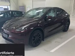 Rot Gebraucht 2024 Tesla Model Y Long Range RWD SUV | 42.100 € (Fairer Preis)