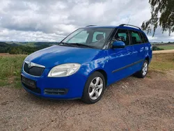 Blau Gebraucht 2009 Skoda Fabia Kombi | 3.699 € (Etwas zu teuer)