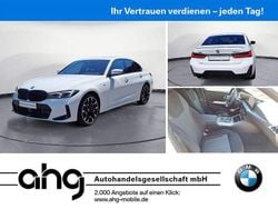 Weiß Gebraucht 2024 BMW 320 Performance Limousine | 49.250 € (Teuer)