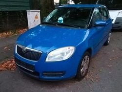Blau Gebraucht 2007 Skoda Fabia Kleinwagen | 700 €