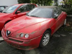 Rot Gebraucht 2002 Alfa Romeo Spider Cabrio | 950 €