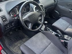 Schwarz Gebraucht 2004 Mitsubishi Carisma Limousine | 1.690 € (Fairer Preis)