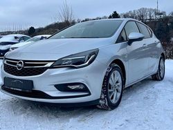 Silber Gebraucht 2018 Opel Astra Limousine | 8.690 € (Fairer Preis)