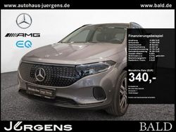 Grau metalliclack mountaingrau Gebraucht 2024 Mercedes EQA300 Electric Art SUV | 39.790 € (Etwas zu teuer)