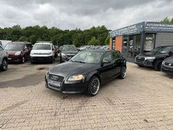 Schwarz Gebraucht 2010 Audi A3 Sportback Attraction Limousine | 4.990 € (Etwas zu teuer)