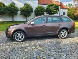 Braun Gebraucht 2015 Skoda Octavia Kombi | 12.590 € (Fairer Preis)