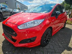 Race red Gebraucht 2017 Ford Fiesta ST-Line Kleinwagen | 8.990 € (Guter Preis)