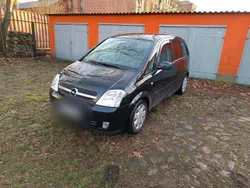 Schwarz Gebraucht 2005 Opel Meriva Van / Kleinbus | 3.999 € (Fairer Preis)