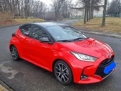 Rot Gebraucht 2021 Toyota Yaris Limousine | 19.800 € (Etwas zu teuer)