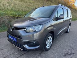 Grau Gebraucht 2020 Toyota Proace City City Van | 16.999 €