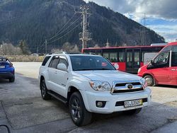 Weiß Gebraucht 2007 Toyota 4 Runner SUV | 15.600 €