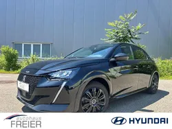 Schwarz Gebraucht 2021 Peugeot e-208 Allure Kleinwagen | 14.750 € (Guter Preis)