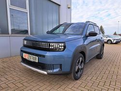 Blau Neu 2025 Fiat Panda La Prima SUV | 22.900 € (Fairer Preis)