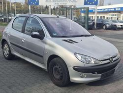 Silber Gebraucht 2004 Peugeot 206 Filou Limousine | 1.490 € (Fairer Preis)