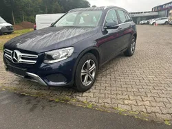 Blau Gebraucht 2017 Mercedes GLC250 SUV | 23.990 € (Guter Preis)