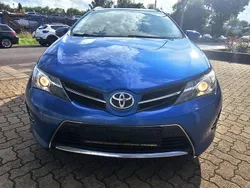 Blau Gebraucht 2015 Toyota Auris Kombi | 5.990 € (Superpreis)
