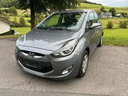 Silber Gebraucht 2012 Hyundai ix20 Edition Van / Kleinbus | 4.600 € (Fairer Preis)