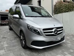 Silber Gebraucht 2020 Mercedes V220 Avantgarde Van / Kleinbus | 45.900 € (Fairer Preis)