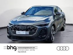 Grau Neu 2025 Audi Q5 Sportback Sport SUV | 73.888 € (Superpreis)