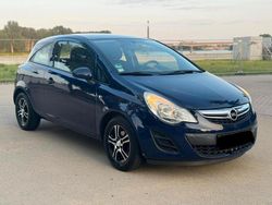 Blau Gebraucht 2011 Opel Corsa Coupé | 2.500 € (Fairer Preis)