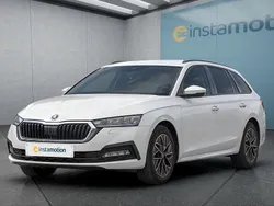 Weiß Gebraucht 2023 Skoda Octavia Kombi | 28.799 € (Fairer Preis)