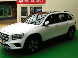 Weiß Gebraucht 2021 Mercedes GLB180 SUV | 33.970 € (Etwas zu teuer)