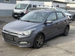 Gebraucht 2018 Hyundai i20 Active Kleinwagen | 8.890 € (Guter Preis)