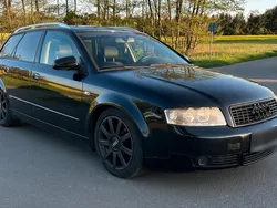 Schwarz Gebraucht 2002 Audi A4 Kombi | 2.100 € (Fairer Preis)
