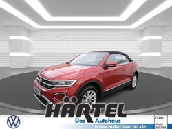Kings red, metallic Gebraucht 2022 VW T-Roc Cabriolet Style Cabrio | 24.500 € (Guter Preis)