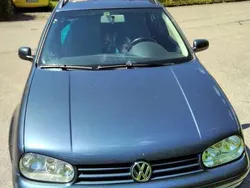 Grau Gebraucht 2003 VW Golf IV Trendline Kombi | 1.200 € (Fairer Preis)