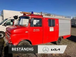 Feuerwehrrot Gebraucht 1974 Opel Blitz Limousine | 7.580 €