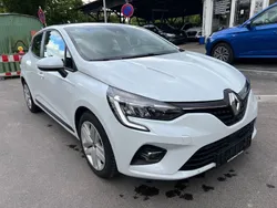 Weiß Gebraucht 2022 Renault Clio V Business Limousine | 13.999 € (Superpreis)
