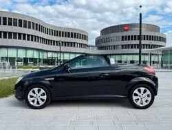 Schwarz Gebraucht 2008 Opel Tigra Edition Cabrio | 3.650 € (Teuer)